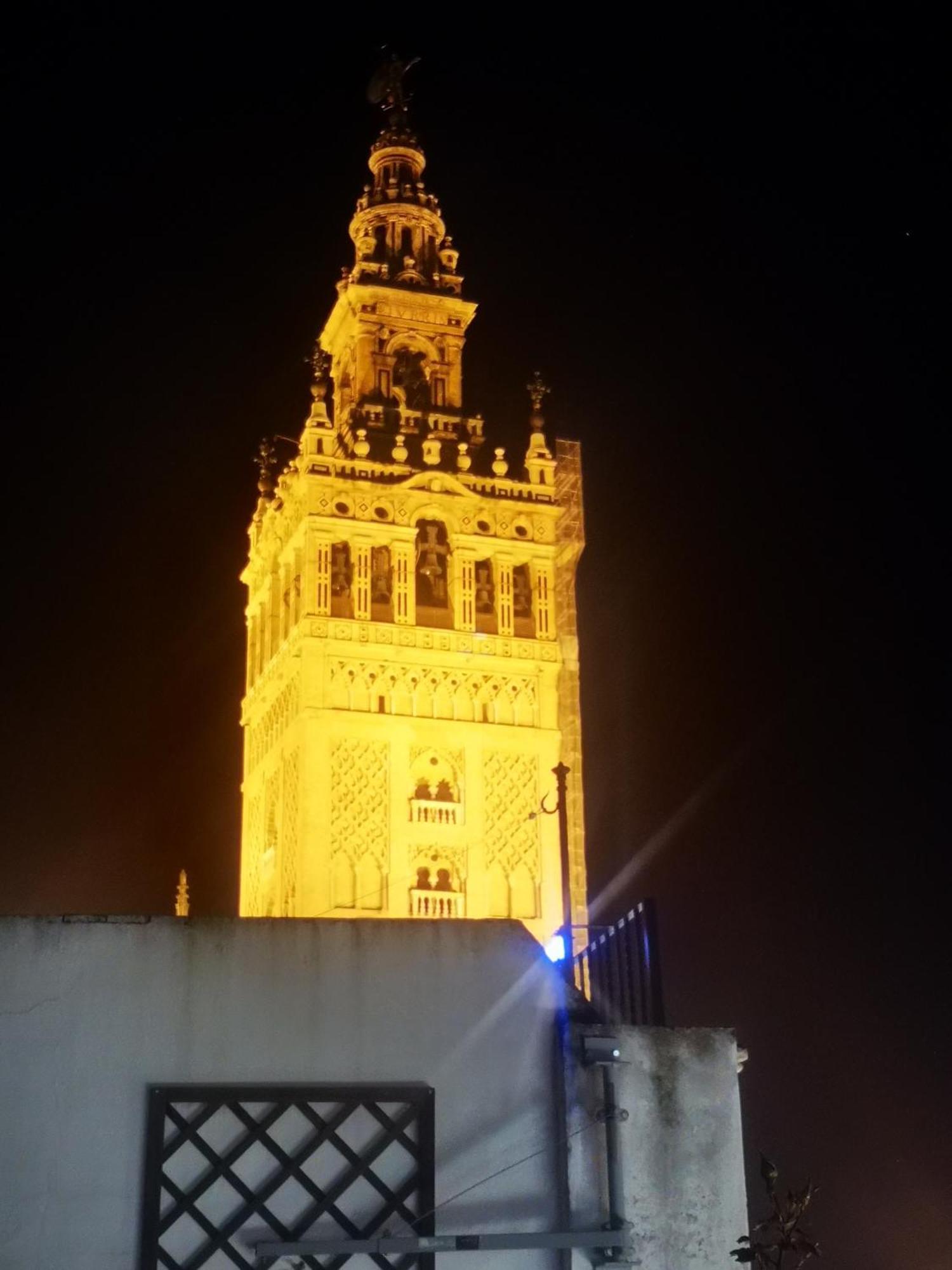 Apartamento Duplex Luxury Giralda With Terrace Sevilla Exterior foto